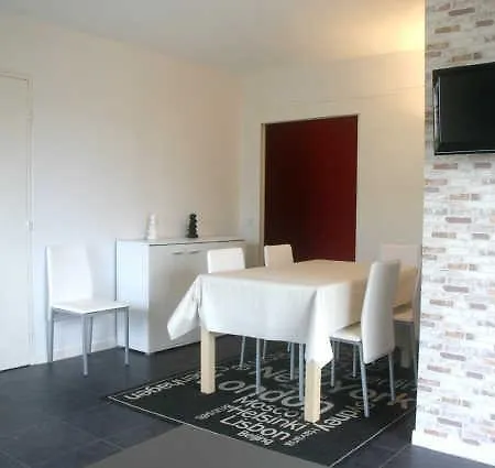 2 Chambres Marechal Foch Apartment